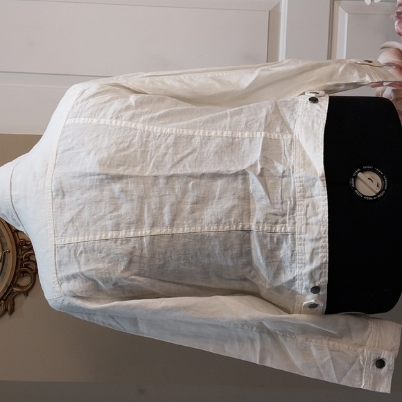 Nwt Jones&Co Elegant Off-White Denim Jacket for Women - Picture 5 of 12